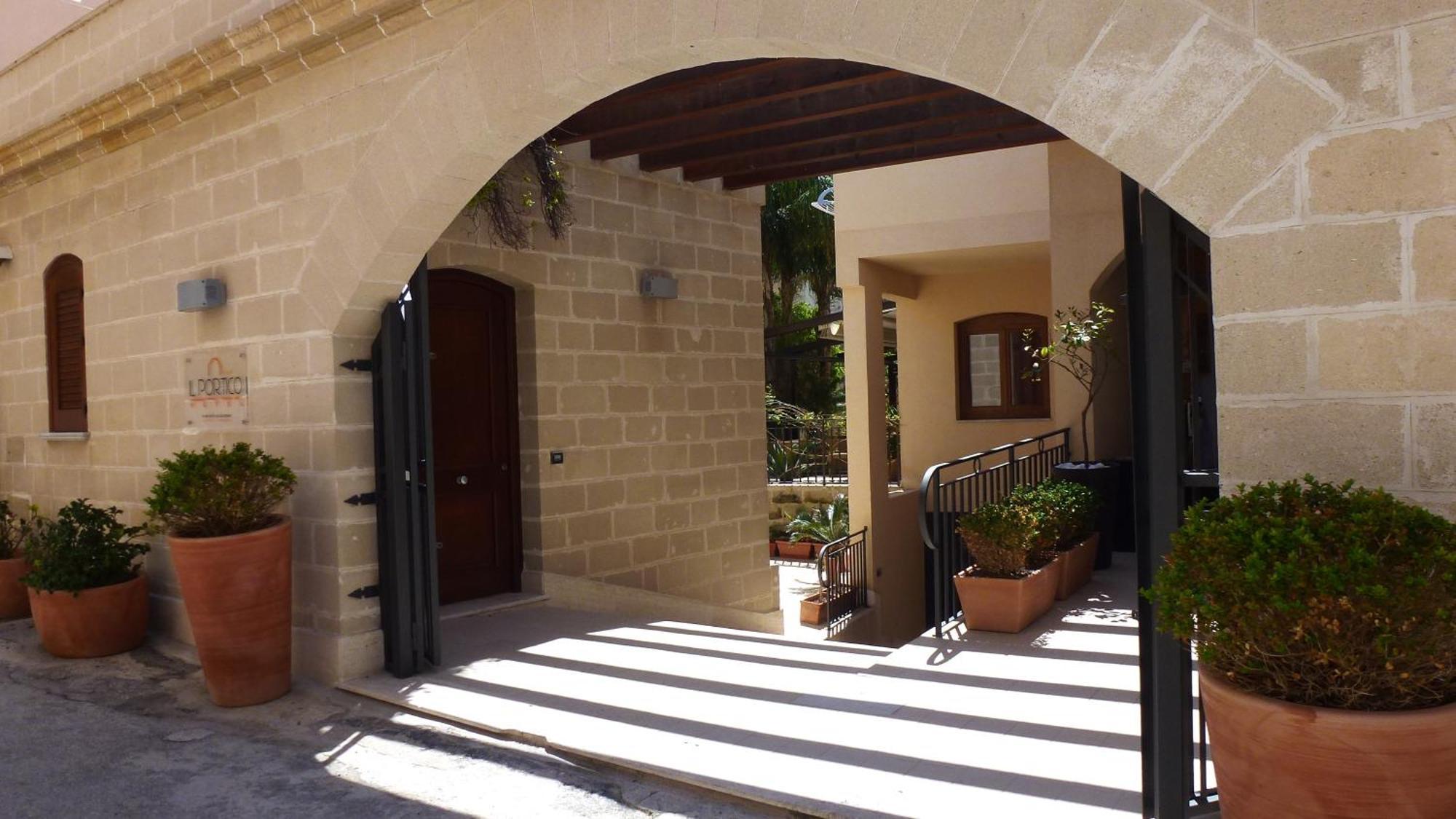 Hotel Il Portico Favignana Ngoại thất bức ảnh