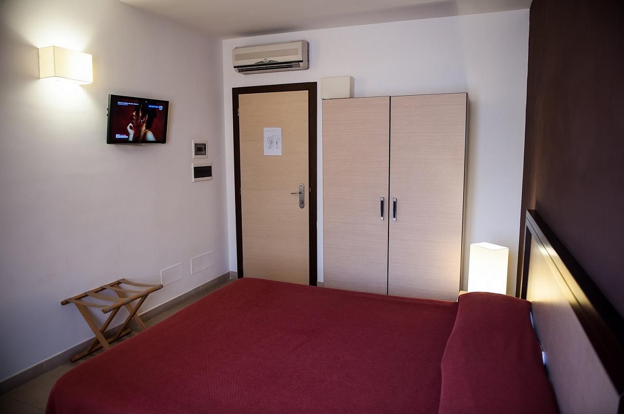 Hotel Il Portico Favignana Ngoại thất bức ảnh